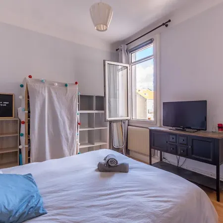 Apartment Climatise Proche Place Comedie *