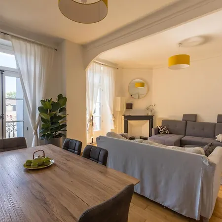 Apartment Climatise Proche Place Comedie *